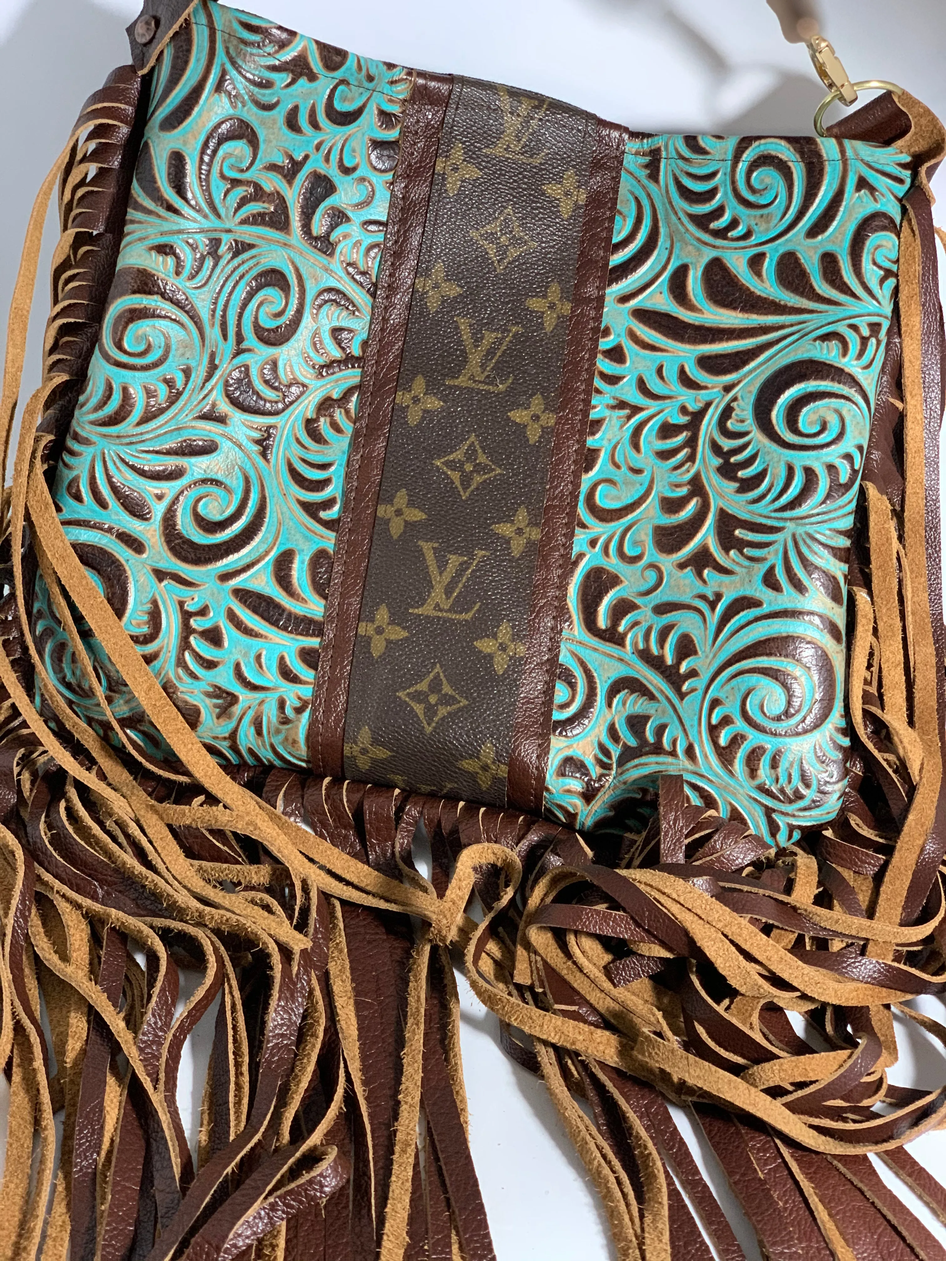 Medium Crossbody - Embossed Ariel Swirl, Brown Strip